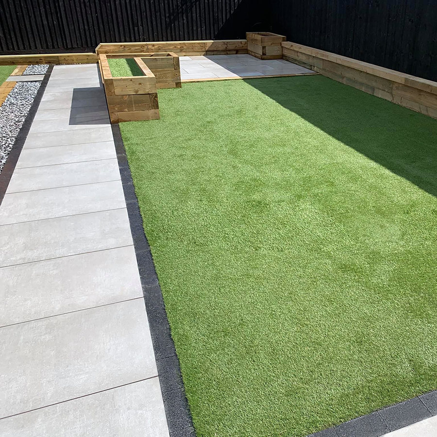 Black Sawn Granite 200×100 50MM Cobble Setts